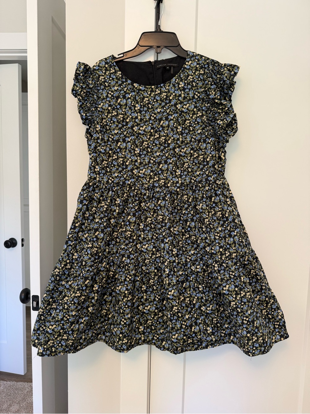 English Factory Black Floral Ruffle-Sleeve Dress